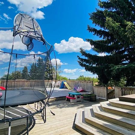 Cozy Basement Suite-溫馨小屋 Designated Parking YYC Exterior foto